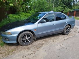  Mitsubishi Galant 2002 , 300000 , 
