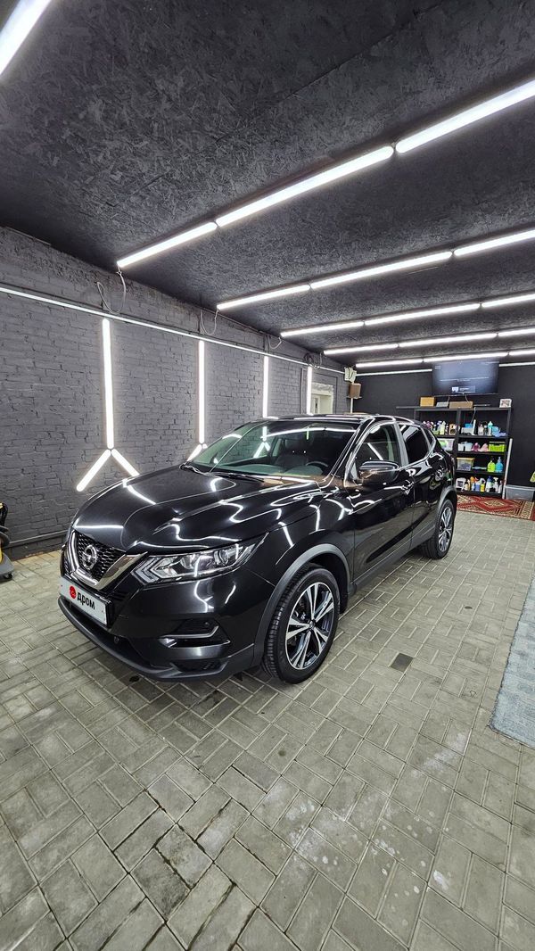 SUV   Nissan Qashqai 2021 , 2400000 , --