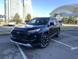 SUV   Toyota RAV4 2019 , 2750000 , 