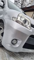    Toyota Sienta 2012 , 1150000 , 