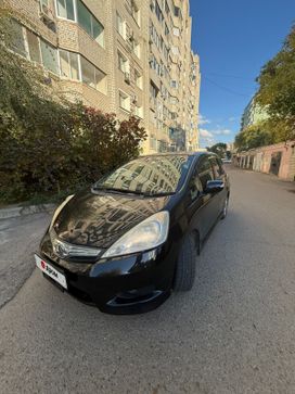  Honda Fit Shuttle 2012 , 850000 , 
