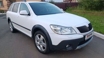  Skoda Octavia 2011 , 900000 ,  