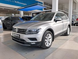 SUV   Volkswagen Tiguan 2019 , 2295000 , 