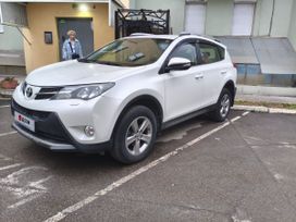 SUV   Toyota RAV4 2015 , 2390000 , 