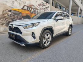 SUV   Toyota RAV4 2020 , 2350000 , 