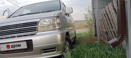  Nissan Elgrand 1989 , 650000 , --