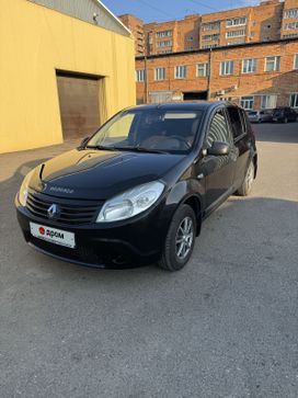 Renault Sandero 2010 , 499000 , 
