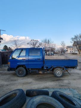   Toyota ToyoAce 1992 , 900000 , 