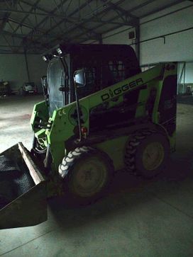 - Digger SSL5700 2012 , 1870000 , 