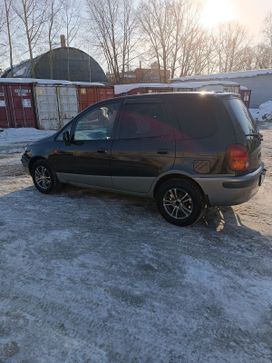    Toyota Corolla Spacio 1998 , 420000 , 