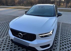 SUV   Volvo XC40 2018 , 2365000 , 