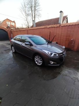  Hyundai i40 2012 , 1060000 , --