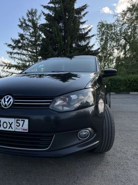  Volkswagen Polo 2015 , 895000 , 