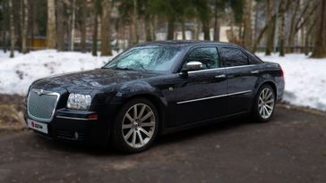  Chrysler 300 2010 , 2750000 , 