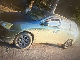    Toyota Gaia 2000 , 299000 , 