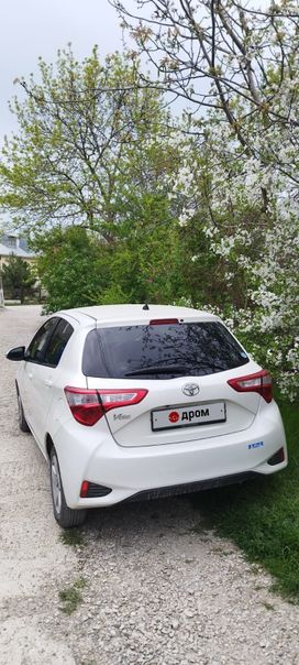  Toyota Vitz 2018 , 945000 , 