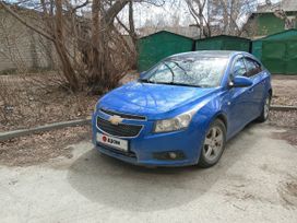  Chevrolet Cruze 2011 , 900000 , 