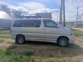    Toyota Touring Hiace 2000 , 840000 , 