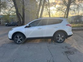 SUV   Toyota RAV4 2017 , 2400000 , 