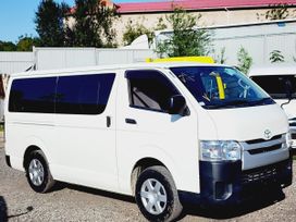    Toyota Hiace 2017 , 3350000 , 