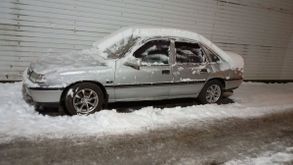  Vectra, 1989