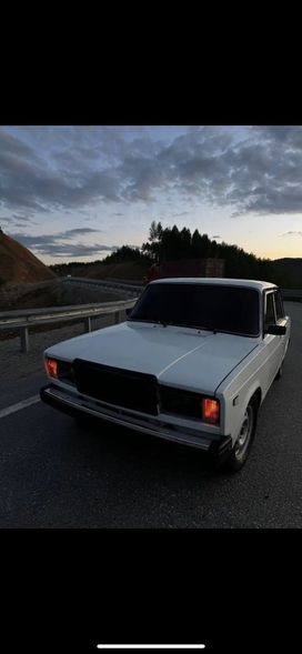   2107 2010 , 165000 , 