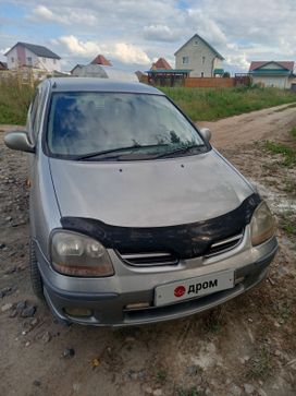    Nissan Tino 2002 , 400000 , 