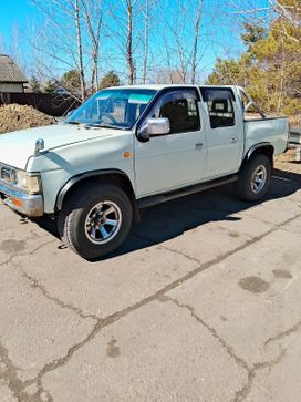  Nissan Datsun 1992 , 750000 , 