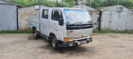   Nissan Atlas 1993 , 675000 , 