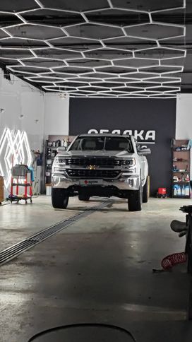  Chevrolet Silverado 2018 , 3990000 , 