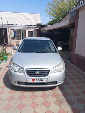  Hyundai Elantra 2011 , 900000 , 