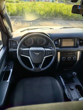 SUV     2019 , 1100000 , 