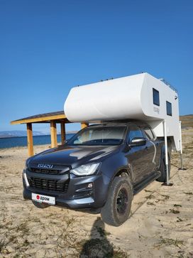   Piligrim Camper LUX 370 2023 , 2100000 , 