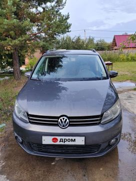    Volkswagen Touran 2010 , 1200000 , -