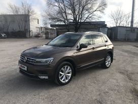 SUV   Volkswagen Tiguan 2017 , 2444000 , 