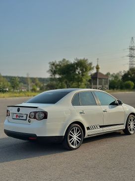  Volkswagen Jetta 2006 , 710000 , 