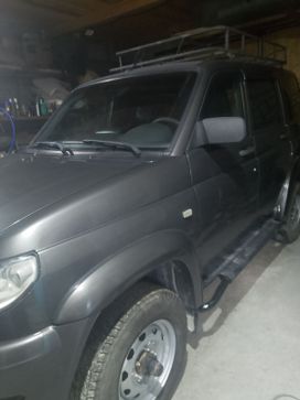 SUV     2014 , 680000 , 