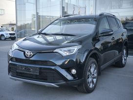 SUV   Toyota RAV4 2018 , 2700000 , 