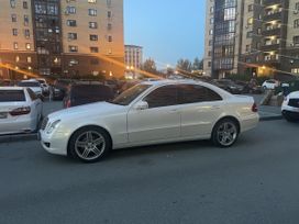  Mercedes-Benz E-Class 2008 , 950000 , 