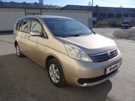    Toyota Isis 2005 , 725000 , 