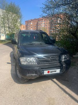 SUV   Mitsubishi Pajero 2000 , 700000 , 