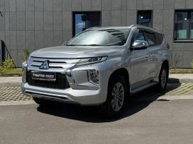  Pajero Sport, 2022
