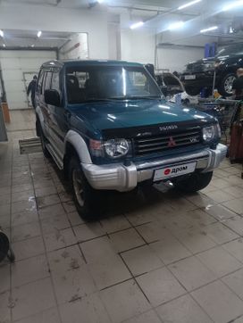 SUV   Mitsubishi Montero 1993 , 850000 , 