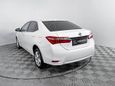 Седан Toyota Corolla 2018 года, 1812000 рублей, 