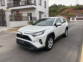 SUV   Toyota RAV4 2021 , 1950000 , 