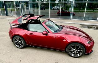   Mazda Roadster 2018 , 2940000 , 