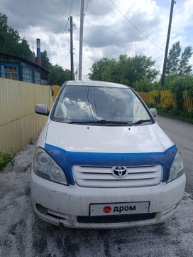    Toyota Ipsum 2001 , 820000 , 