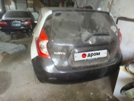  Nissan Note 2015 , 350000 , 