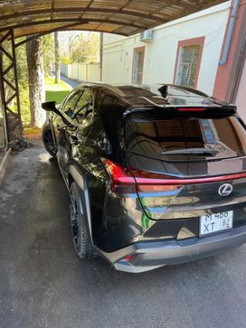 SUV   Lexus UX250h 2020 , 2800000 , 