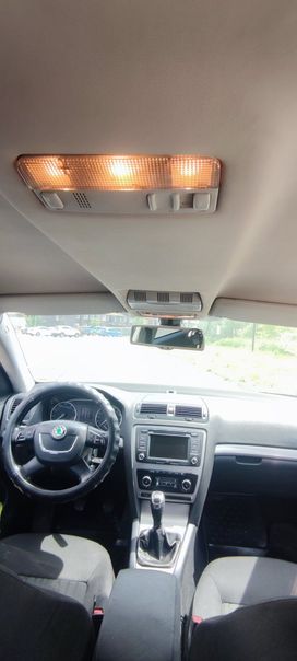  Skoda Octavia 2011 , 750000 , 